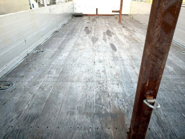 三菱ふそう ファイター 中型 クレーン付き 2KG-FK62F(95419) 9枚目