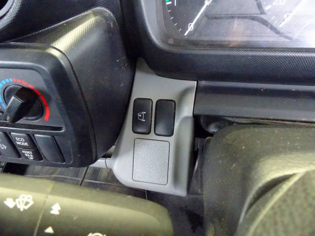 日野 デュトロ 小型 平ボディ 2RG-XZU655M(95420) 12枚目