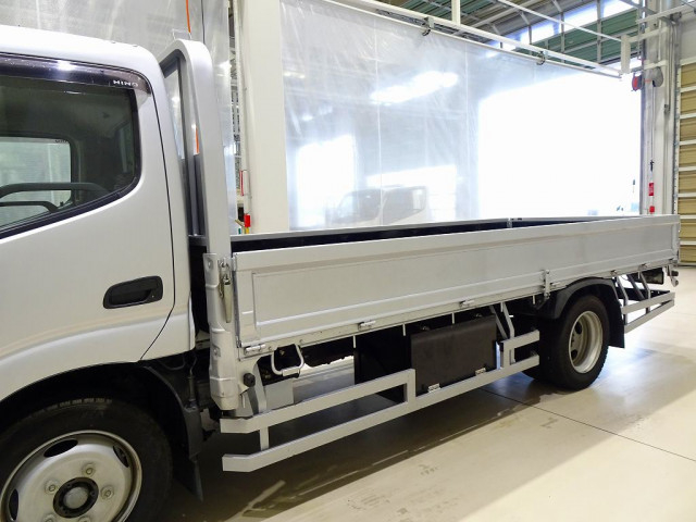 日野 デュトロ 小型 平ボディ 2RG-XZU655M(95420) 23枚目