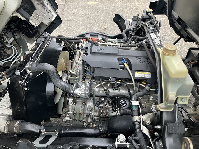 三菱ふそう キャンター 小型 車載専用車 2PG-FEB90(95421) 14枚目