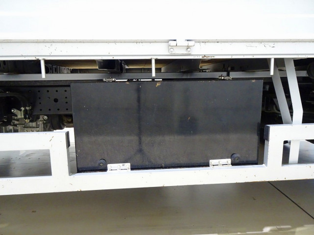 日野 デュトロ 小型 平ボディ 2RG-XZU655M(95420) 31枚目