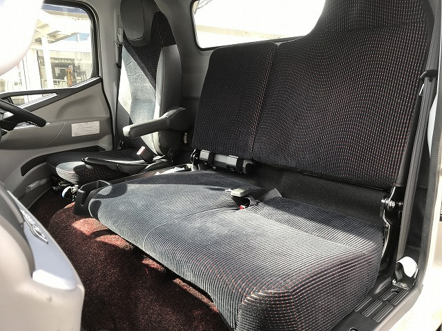 三菱ふそう キャンター 小型 車載専用車 2PG-FEB80(95422) 31枚目