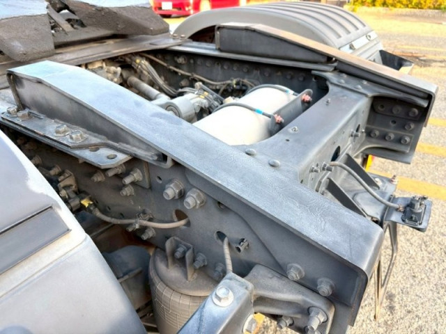 日野 プロフィア 大型 トラクタ（シングル） 2DG-SH1EDGG(95423) 7枚目