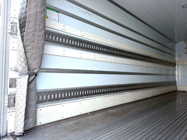 日野 レンジャー 中型 冷凍冷蔵バン 2KG-FC2ABG(95425) 9枚目