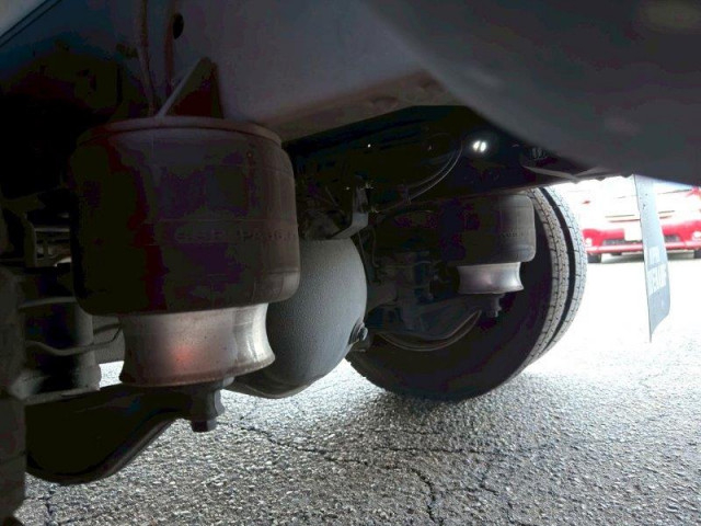 日野 レンジャー 中型 冷凍冷蔵バン 2KG-FC2ABG(95425) 12枚目