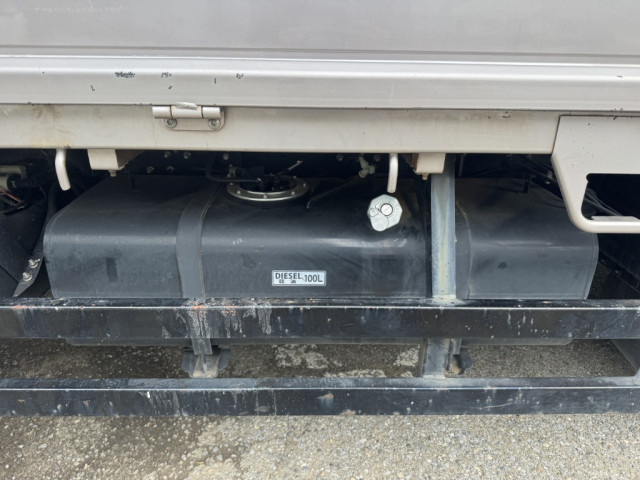 三菱ふそう キャンター 小型 平ボディ 2PG-FEAV0(95424) 20枚目