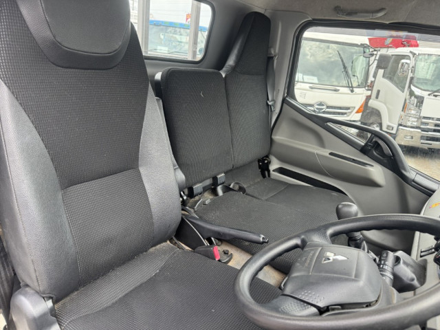 三菱ふそう キャンター 小型 平ボディ 2PG-FEAV0(95424) 21枚目