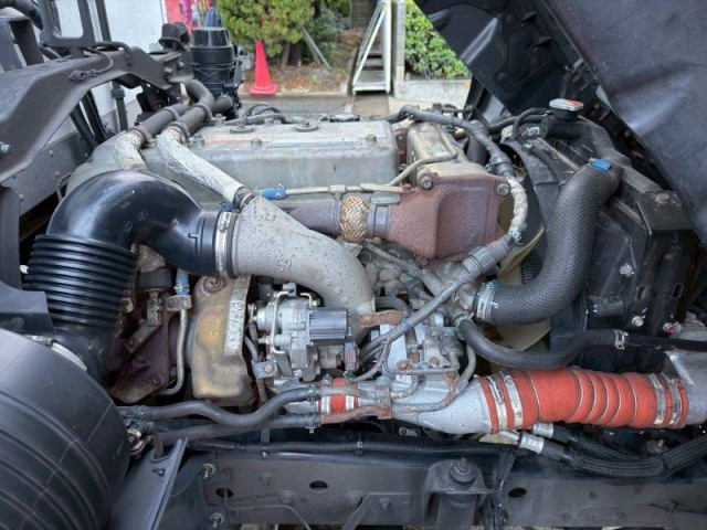 日野 レンジャー 中型 冷凍冷蔵バン 2KG-FC2ABG(95425) 19枚目