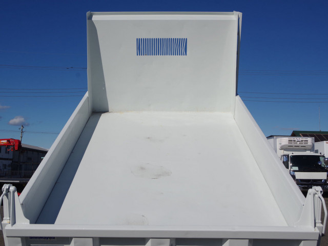 三菱ふそう ファイター 中型 土砂ダンプ 2KG-FK72F(95431) 5枚目