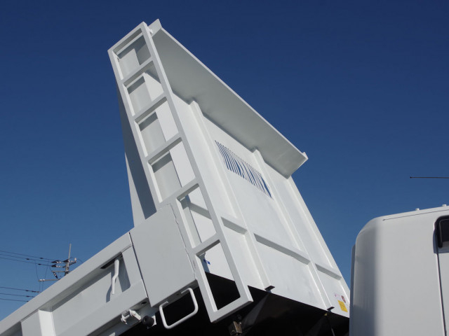 三菱ふそう ファイター 中型 土砂ダンプ 2KG-FK72F(95431) 11枚目