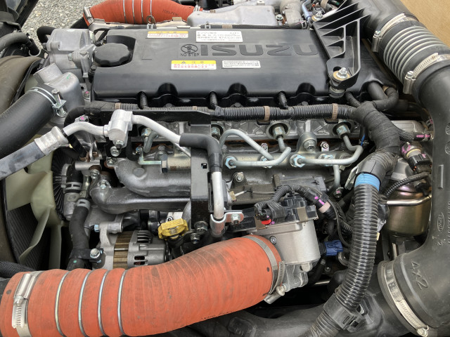 いすゞ エルフ 小型 平ボディ 2RG-NLR88AR(95433) 10枚目