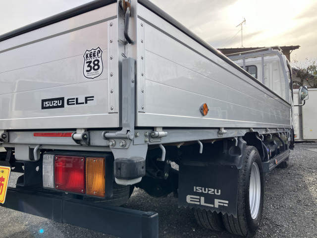 いすゞ エルフ 小型 平ボディ 2RG-NLR88AR(95433) 20枚目