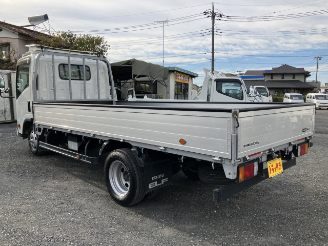 いすゞ エルフ 小型 平ボディ 2RG-NLR88AR(95433) 22枚目