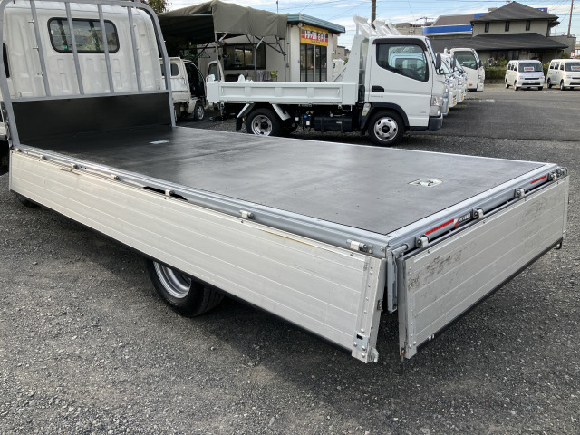 いすゞ エルフ 小型 平ボディ 2RG-NLR88AR(95433) 25枚目