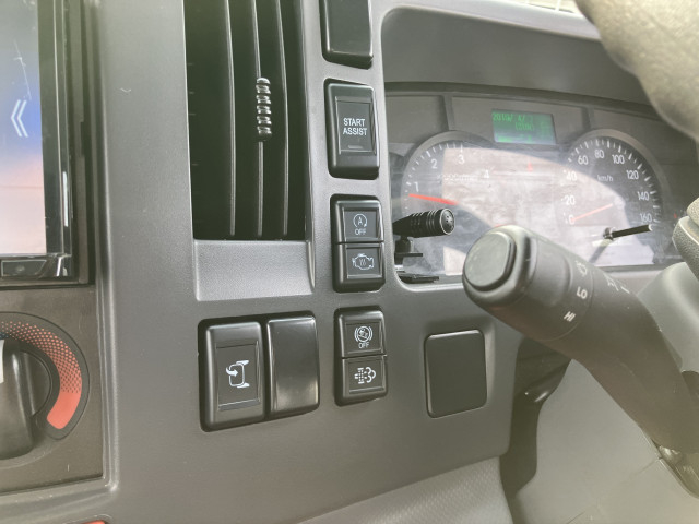 いすゞ エルフ 小型 平ボディ 2RG-NLR88AR(95433) 34枚目