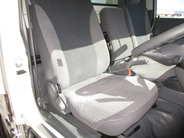 いすゞ エルフ 小型 アルミウィング 2RG-NJR88A(95434) 12枚目