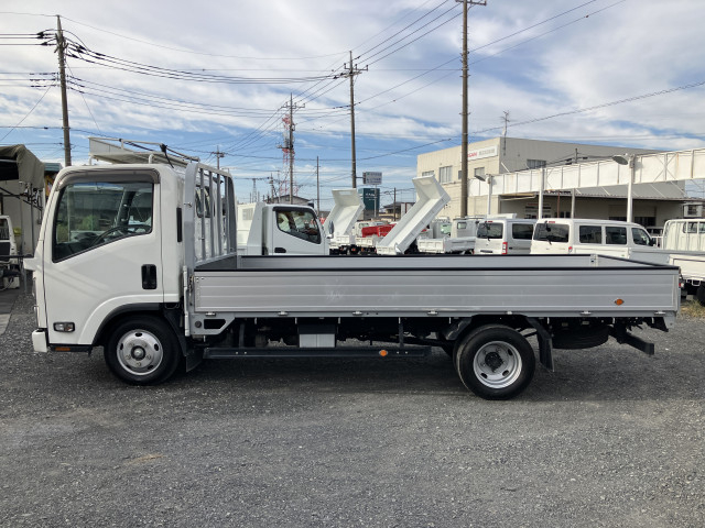 いすゞ エルフ 小型 平ボディ 2RG-NLR88AR(95433) 46枚目