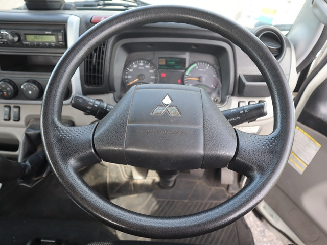 三菱ふそう キャンター 小型 平ボディ 2RG-FBA20(95436) 4枚目