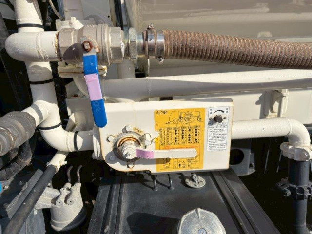 日野 レンジャー 中型 高圧洗浄車 2KG-FC2ABA(95438) 11枚目