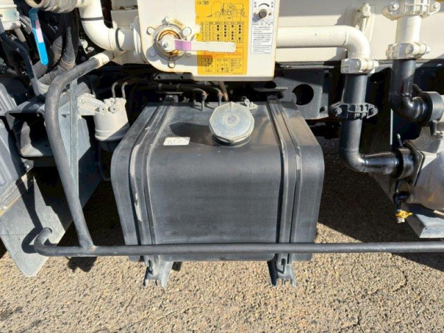 日野 レンジャー 中型 高圧洗浄車 2KG-FC2ABA(95438) 18枚目