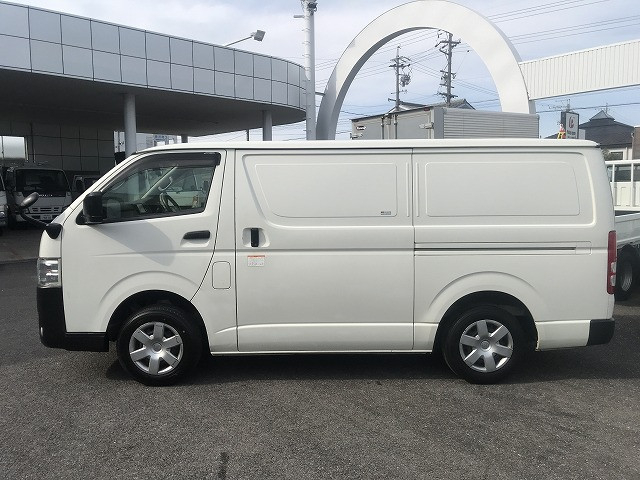 トヨタ 小型 冷凍冷蔵バン QDF-GDH201V(95439) 4枚目