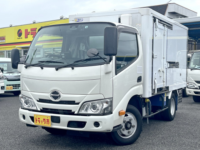 日野 デュトロ 小型 冷凍冷蔵バン 2RG-XZC605M(95441) 1枚目