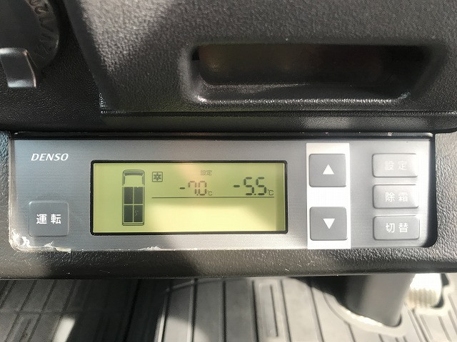 トヨタ 小型 冷凍冷蔵バン QDF-GDH201V(95439) 17枚目