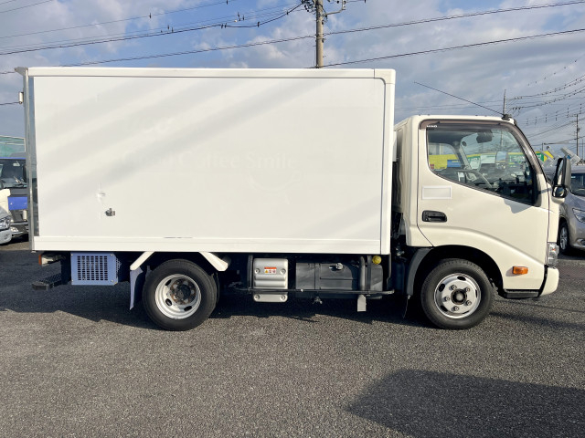 日野 デュトロ 小型 冷凍冷蔵バン 2RG-XZC605M(95441) 5枚目