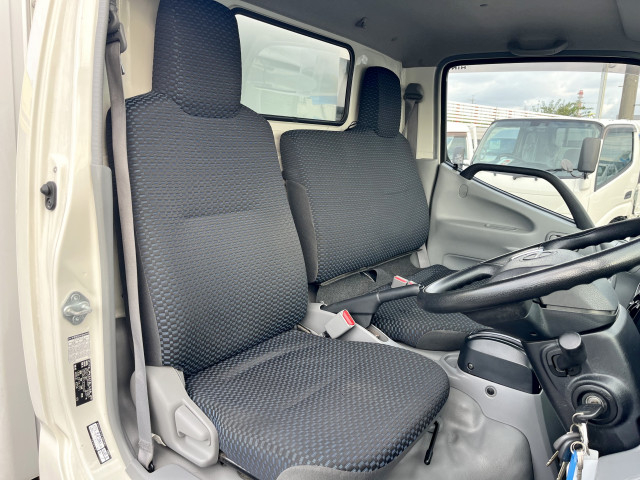 日野 デュトロ 小型 冷凍冷蔵バン 2RG-XZC605M(95441) 19枚目