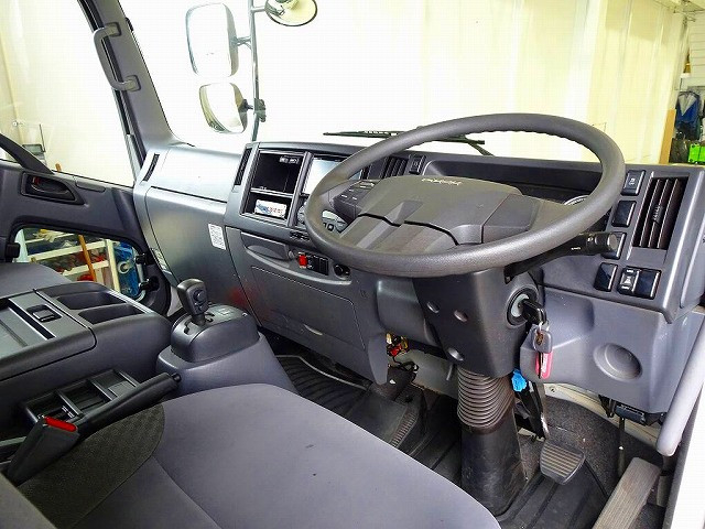 いすゞ フォワード 中型 平ボディ 2RG-FRR90T2(95442) 5枚目