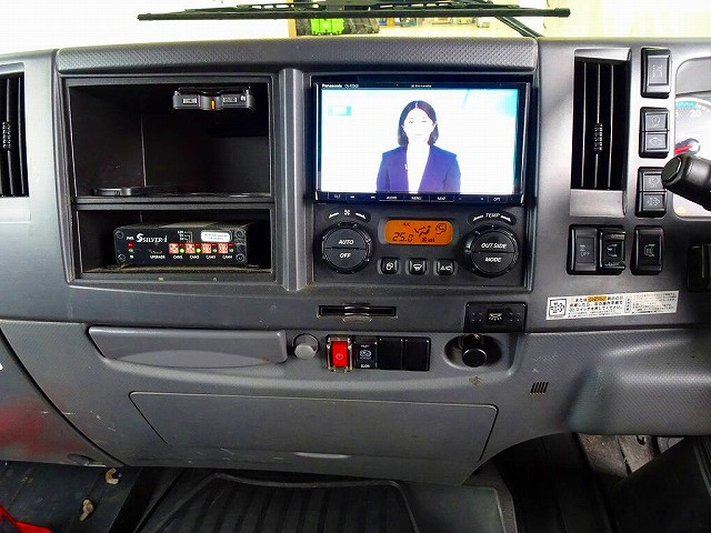 いすゞ フォワード 中型 平ボディ 2RG-FRR90T2(95442) 10枚目