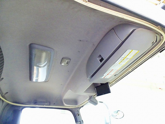 いすゞ フォワード 中型 平ボディ 2RG-FRR90T2(95442) 17枚目