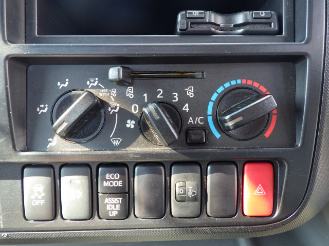 日野 デュトロ 小型 平ボディ 2RG-XZU710M(95443) 11枚目