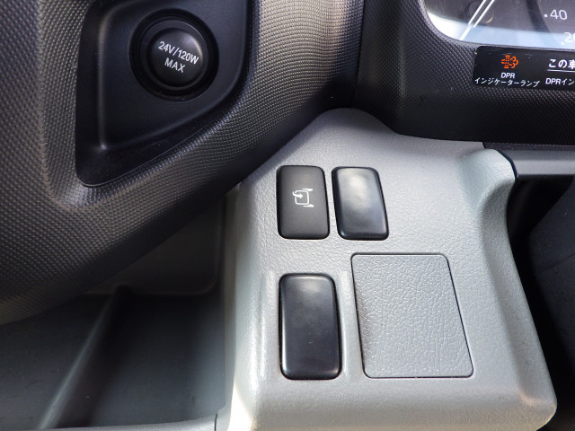 日野 デュトロ 小型 平ボディ 2RG-XZU710M(95443) 13枚目