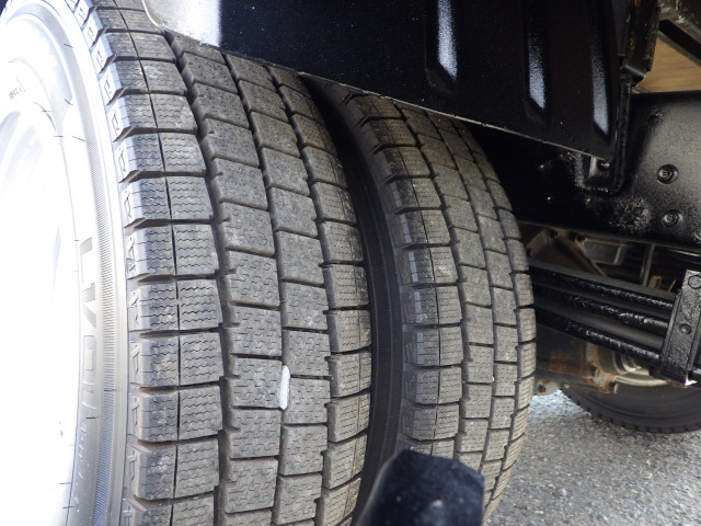 日野 デュトロ 小型 平ボディ 2RG-XZU710M(95443) 32枚目