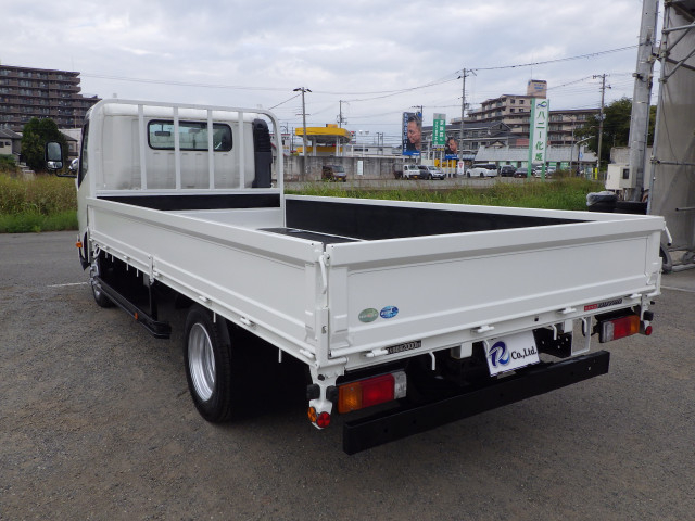 日野 デュトロ 小型 平ボディ 2RG-XZU710M(95444) 2枚目