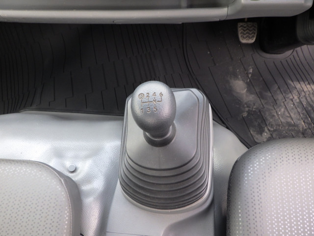 日野 デュトロ 小型 平ボディ 2RG-XZU710M(95444) 16枚目