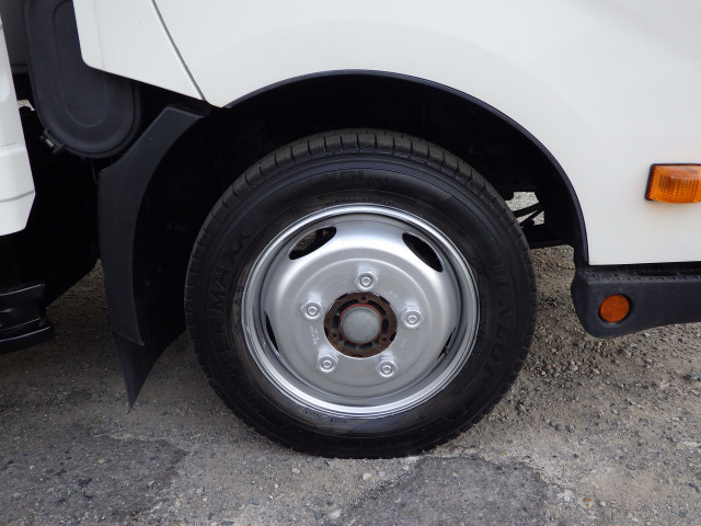 日野 デュトロ 小型 平ボディ 2RG-XZU710M(95444) 28枚目