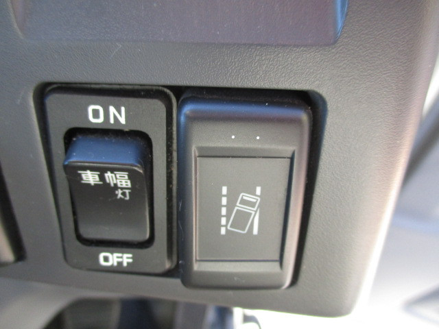 いすゞ エルフ 小型 アルミウィング 2RG-NMR88AR(95446) 19枚目