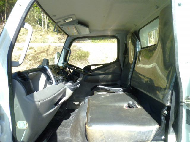 三菱ふそう キャンター 小型 土砂ダンプ 2PG-FBA60(95447) 30枚目