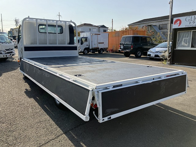 日野 デュトロ 小型 平ボディ 2RG-XZU710M(95448) 13枚目