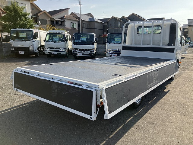 日野 デュトロ 小型 平ボディ 2RG-XZU710M(95448) 15枚目