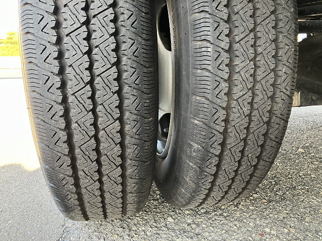 日野 デュトロ 小型 平ボディ 2RG-XZU710M(95448) 28枚目