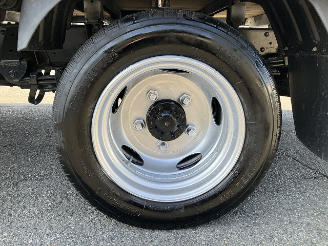 日野 デュトロ 小型 平ボディ 2RG-XZU710M(95448) 29枚目