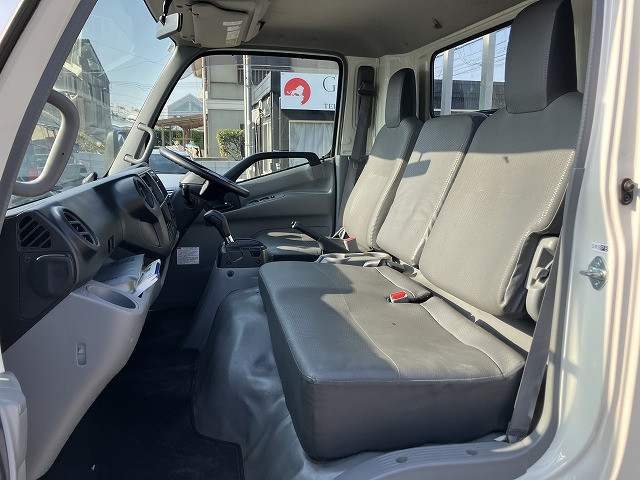 日野 デュトロ 小型 平ボディ 2RG-XZU710M(95448) 45枚目