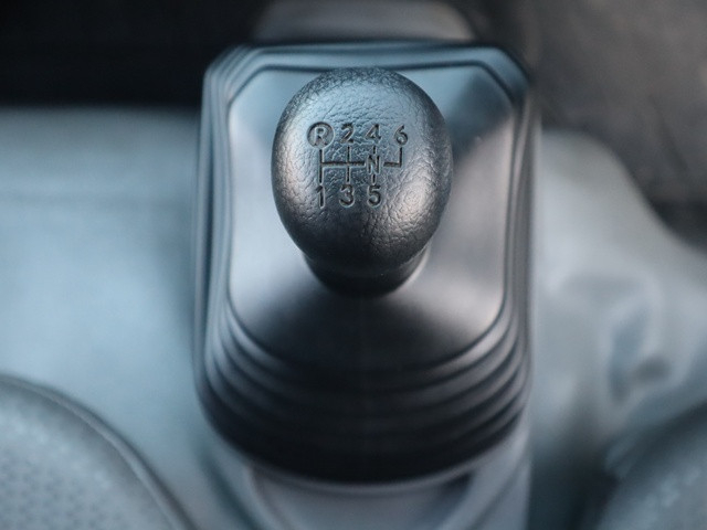 日野 デュトロ 小型 平ボディ 2RG-XZU605M(95449) 34枚目