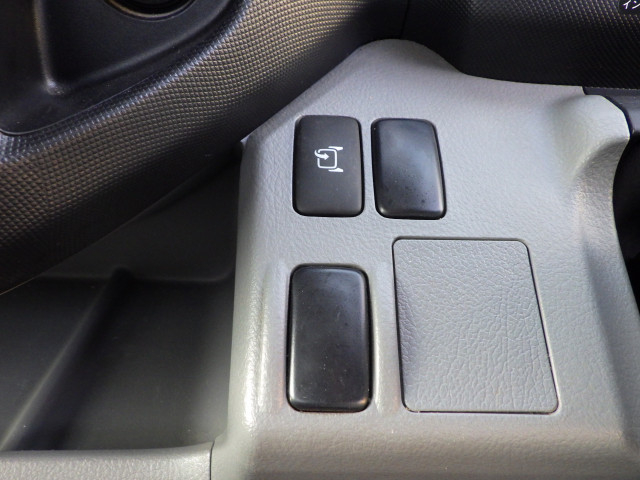 日野 デュトロ 小型 平ボディ 2RG-XZU710M(95450) 14枚目