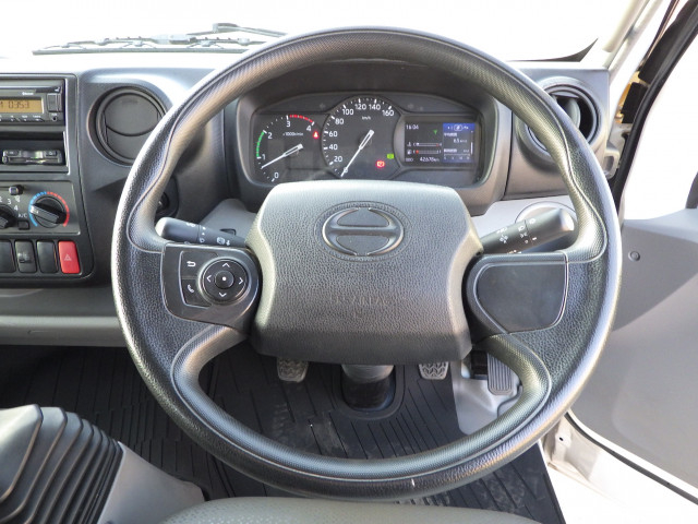 日野 デュトロ 小型 平ボディ 2RG-XZU710M(95450) 17枚目