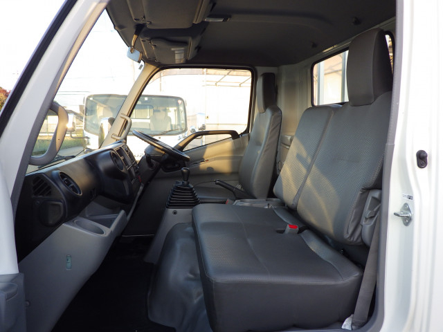 日野 デュトロ 小型 平ボディ 2RG-XZU710M(95451) 8枚目