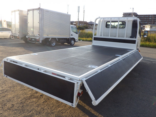 日野 デュトロ 小型 平ボディ 2RG-XZU710M(95450) 26枚目